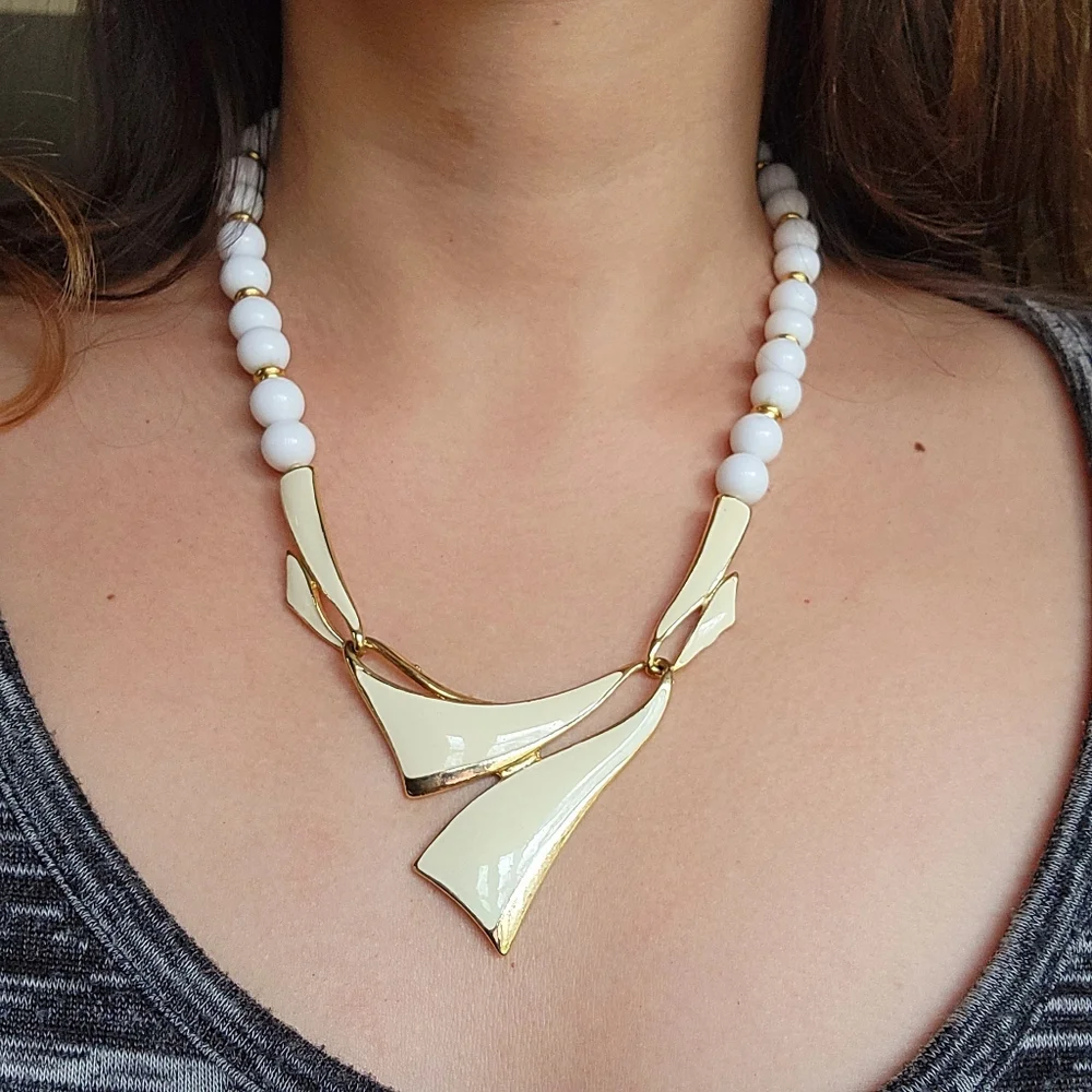 Vintage 10K GP Beaded White / Cream Colored Statement Necklace